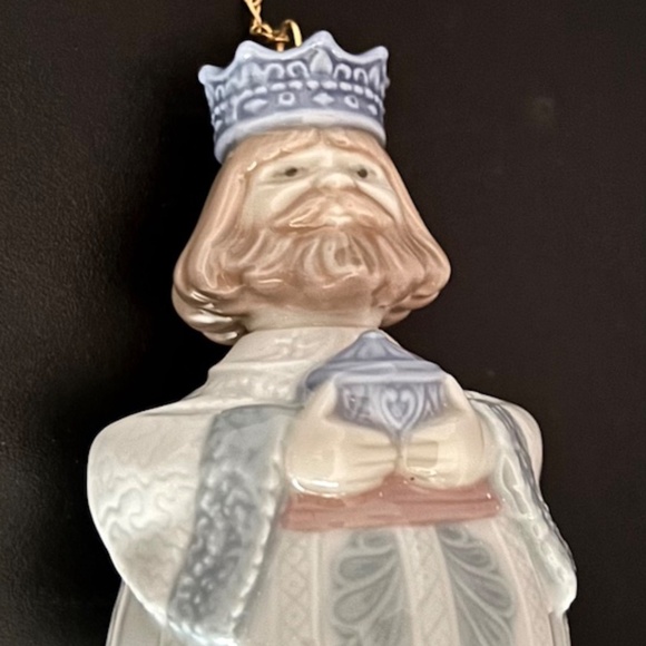 Lladro King Gaspar Christmas Ornament - Picture 3 of 8